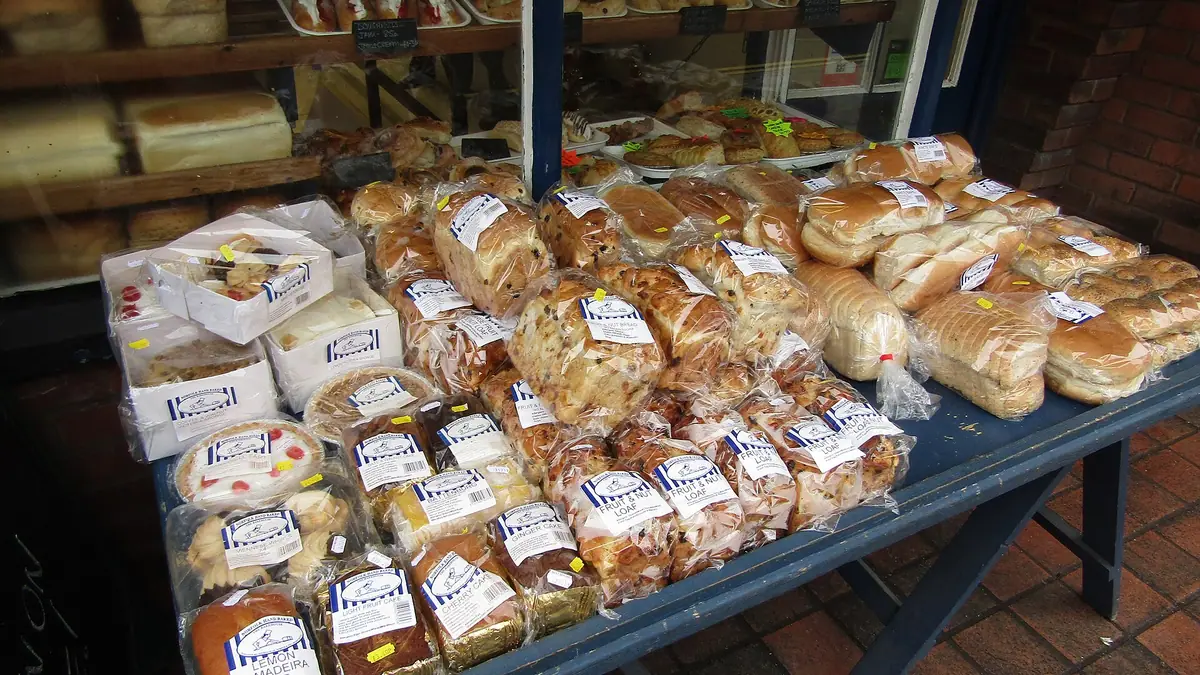 Middle Eastern Bakery bakes